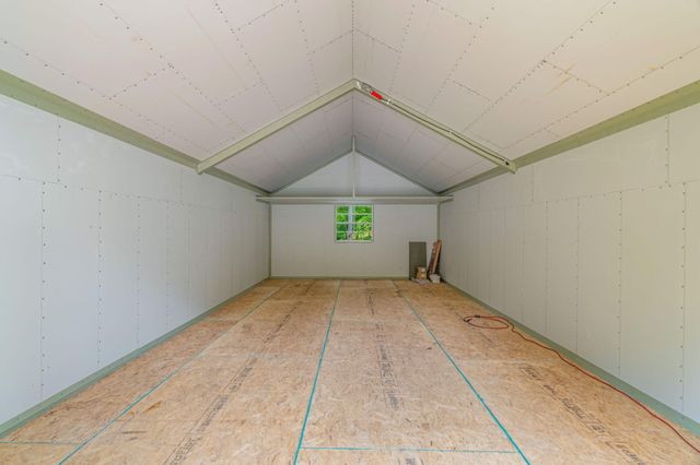 825 County Road 82, Athens, TN 37303