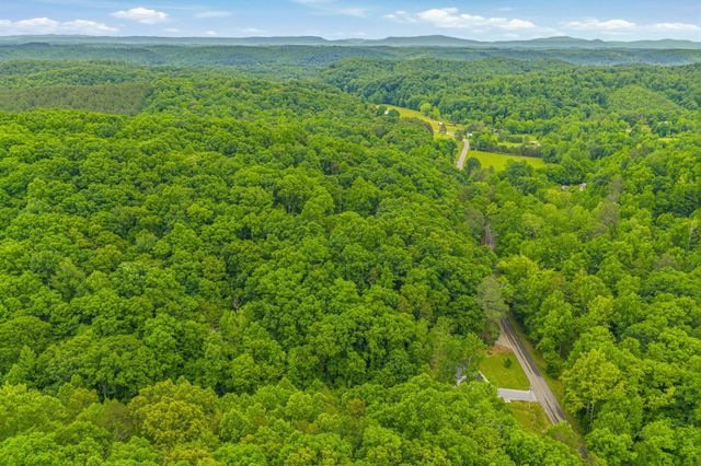 825 County Road 82, Athens, TN 37303