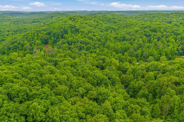 825 County Road 82, Athens, TN 37303
