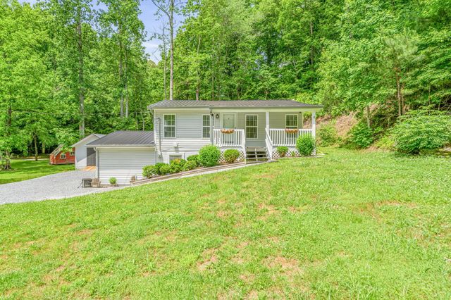 825 County Road 82, Athens, TN 37303