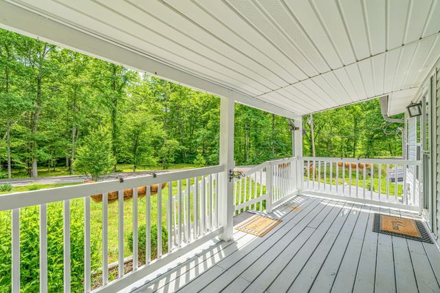 825 County Road 82, Athens, TN 37303