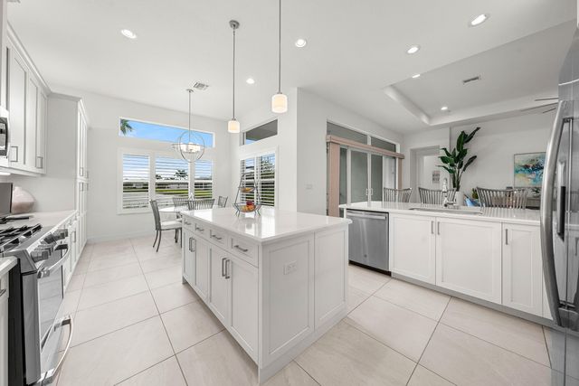 12926 Green Guava Avenue, Boynton Beach, FL 33473