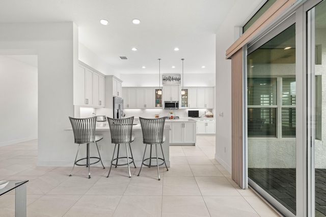 12926 Green Guava Avenue, Boynton Beach, FL 33473