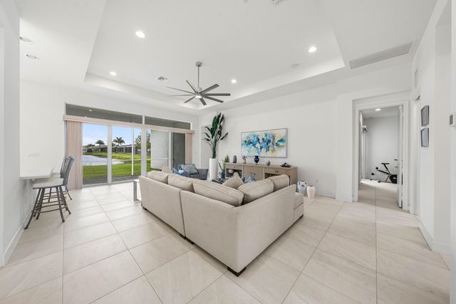 12926 Green Guava Avenue, Boynton Beach, FL 33473