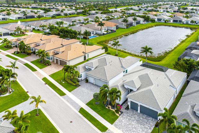 12926 Green Guava Avenue, Boynton Beach, FL 33473