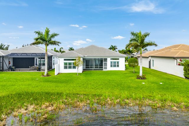 12926 Green Guava Avenue, Boynton Beach, FL 33473