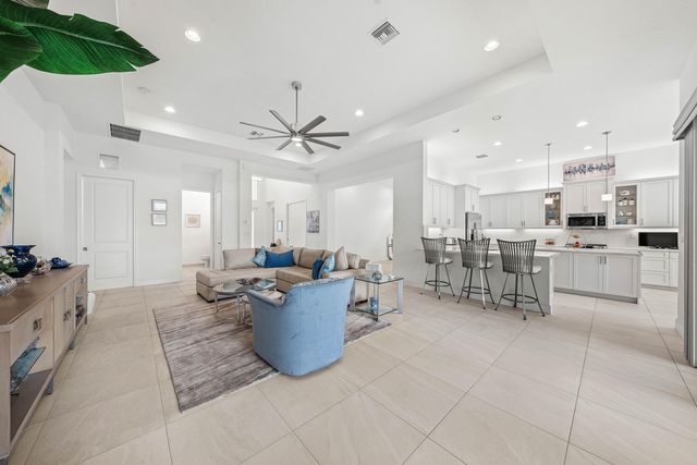 12926 Green Guava Avenue, Boynton Beach, FL 33473