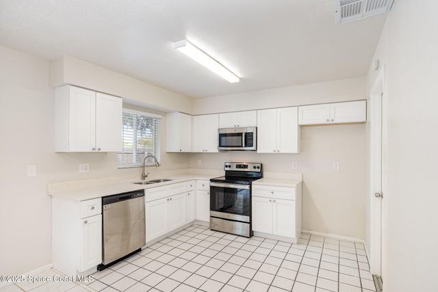 1122 Manatee Drive, Rockledge, FL 32955