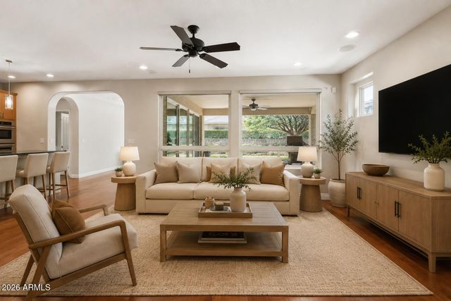 1578 E COPPER Hollow, Queen Creek, AZ 85140
