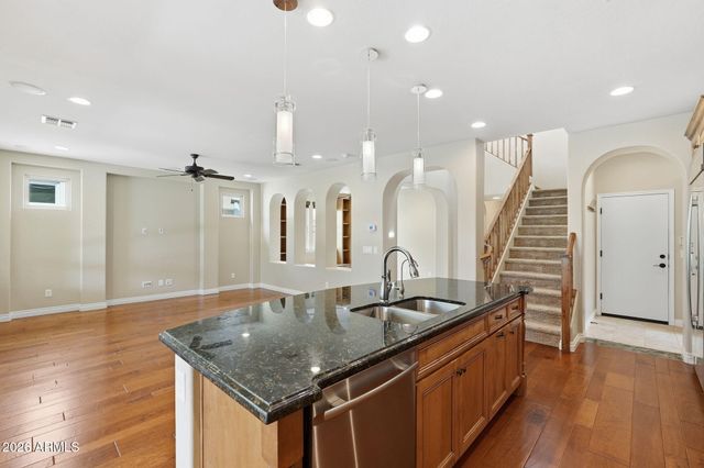 1578 E COPPER Hollow, Queen Creek, AZ 85140