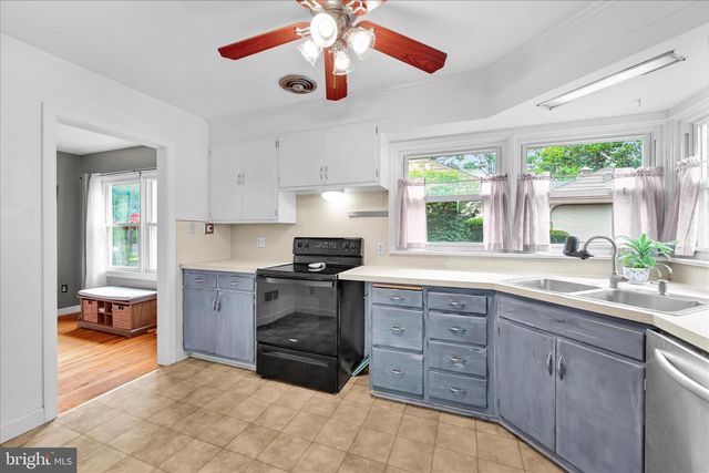 312 S MOUNT JOY ST, Elizabethtown, PA 17022