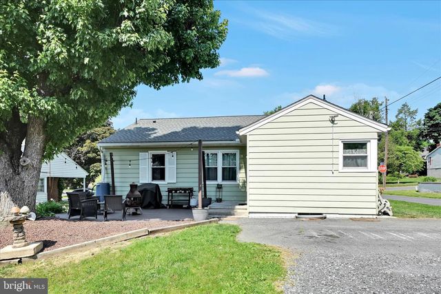 312 S MOUNT JOY ST, Elizabethtown, PA 17022
