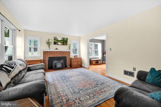312 S MOUNT JOY ST, Elizabethtown, PA 17022