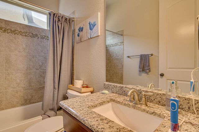 2709 Belicia LN, Round Rock, TX 78665