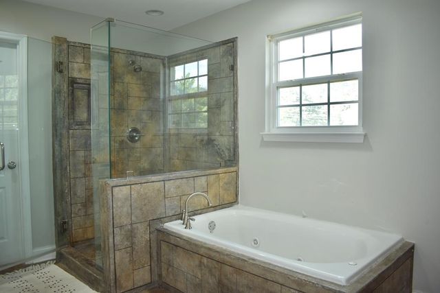 1901 N Keystone Way, Dalton, GA 30720