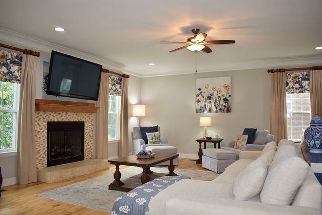 1901 N Keystone Way, Dalton, GA 30720