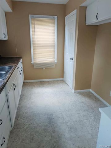 16069 Liberal Street, Detroit, MI 48205