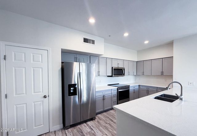 19777 N 76TH Street 2287, Scottsdale, AZ 85255