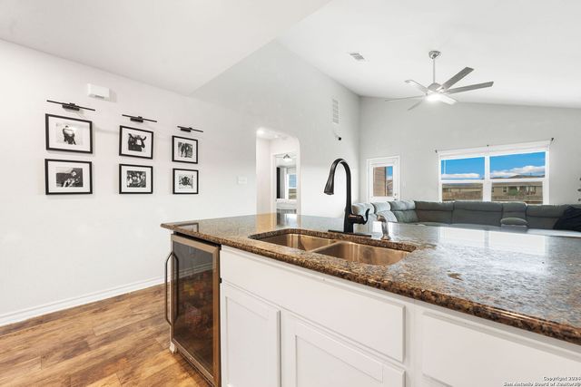 6638 Kingsley Edge, San Antonio, TX 78252