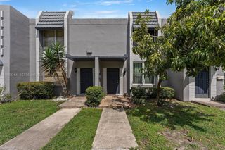 314 NE 142nd Street 16C, Miami, FL 33161
