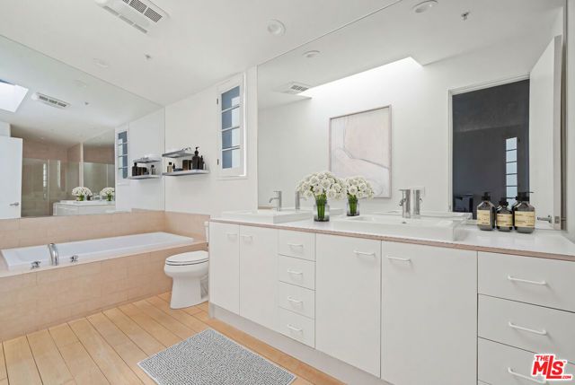 2100 Abbot Kinney Boulevard 7, Venice (los Angeles), CA 90291