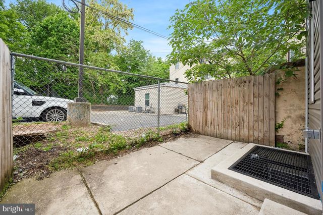 612 N 39TH ST, Philadelphia, PA 19104