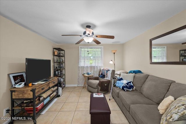 111 HOLLY Drive, Florahome, FL 32140