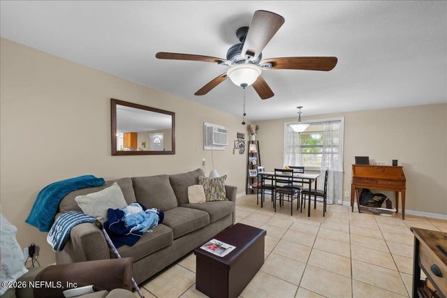111 HOLLY Drive, Florahome, FL 32140