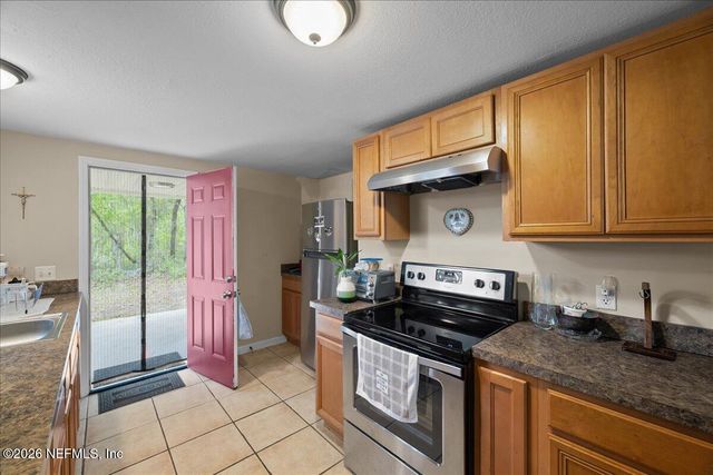111 HOLLY Drive, Florahome, FL 32140