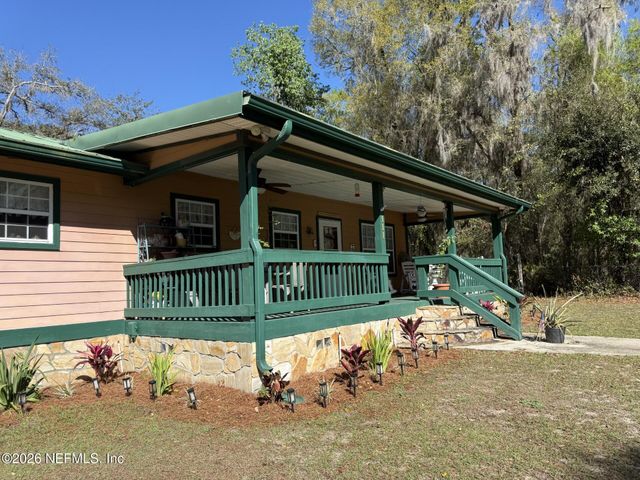 111 HOLLY Drive, Florahome, FL 32140