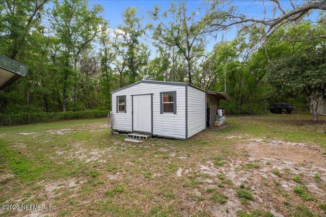 111 HOLLY Drive, Florahome, FL 32140