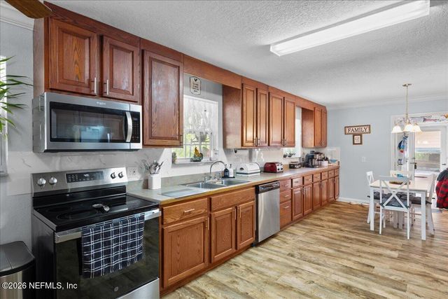 111 HOLLY Drive, Florahome, FL 32140