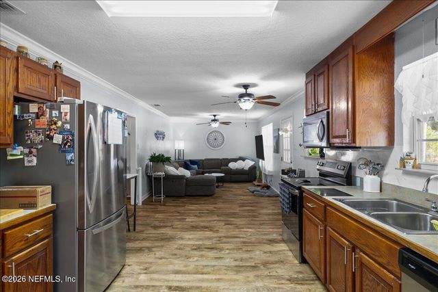 111 HOLLY Drive, Florahome, FL 32140