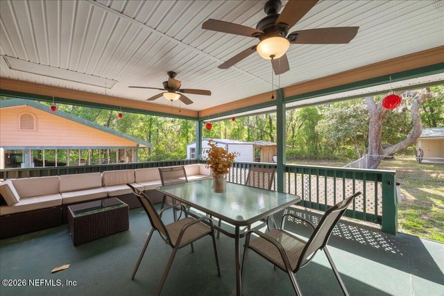 111 HOLLY Drive, Florahome, FL 32140