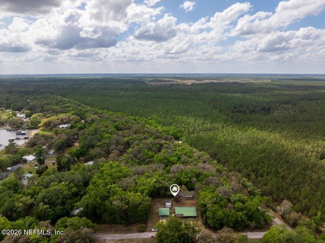 111 HOLLY Drive, Florahome, FL 32140