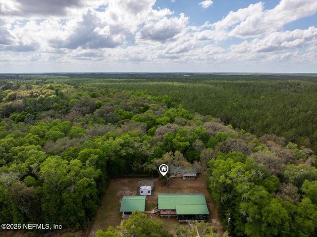 111 HOLLY Drive, Florahome, FL 32140