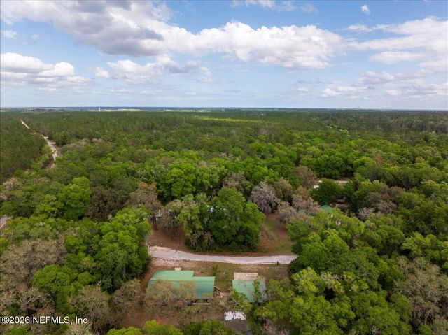 111 HOLLY Drive, Florahome, FL 32140