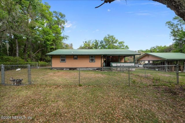 111 HOLLY Drive, Florahome, FL 32140