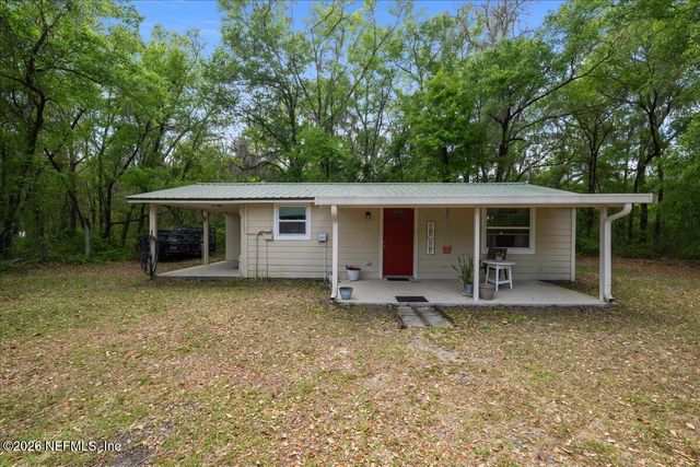 111 HOLLY Drive, Florahome, FL 32140