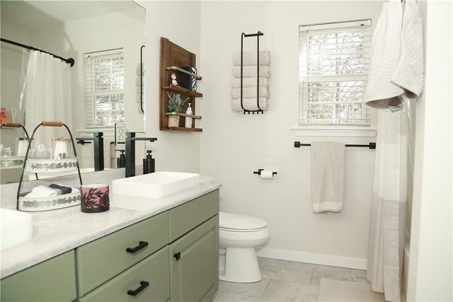 1814 Paradise Acres Road, Russellville, AR 72802