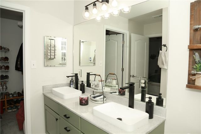 1814 Paradise Acres Road, Russellville, AR 72802