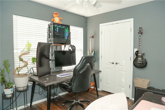 1814 Paradise Acres Road, Russellville, AR 72802