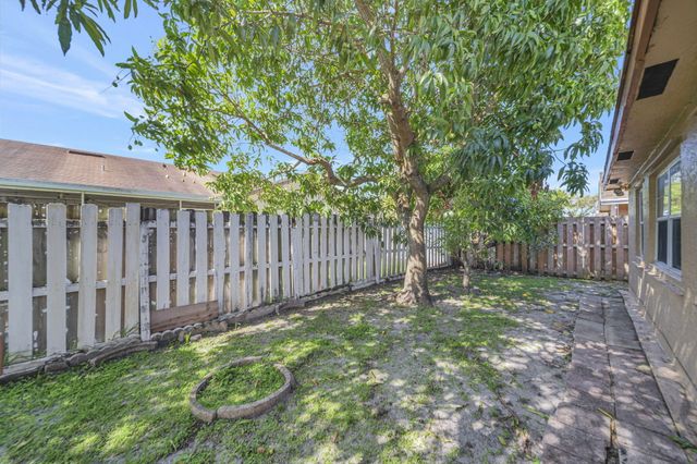 10308 Welleby Isles Lane, Sunrise, FL 33351