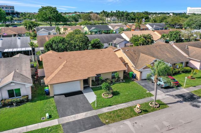 10308 Welleby Isles Lane, Sunrise, FL 33351