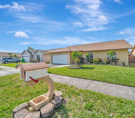 10308 Welleby Isles Lane, Sunrise, FL 33351