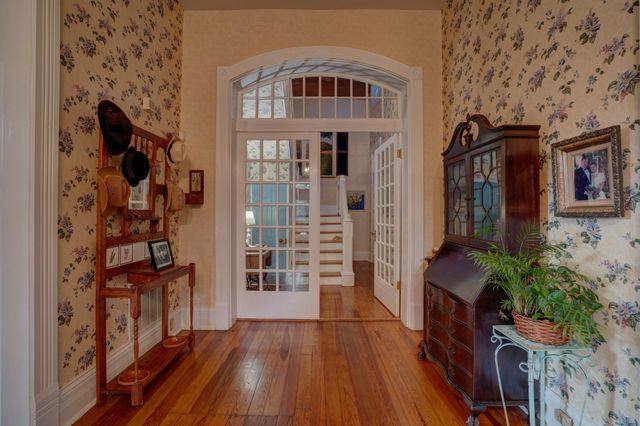 305 4th Ave, S, Franklin, TN 37064