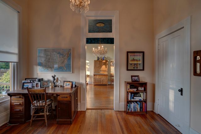 305 4th Ave, S, Franklin, TN 37064