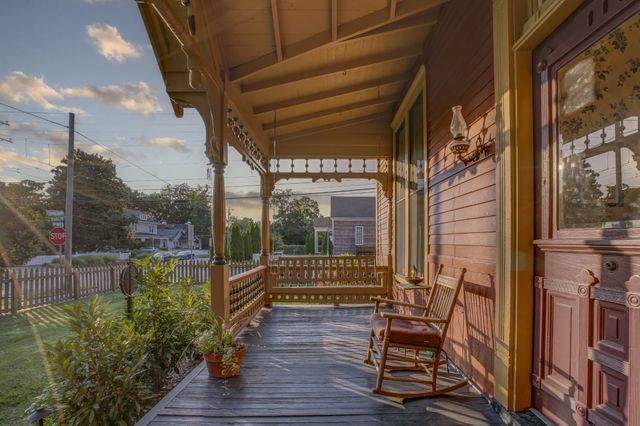 305 4th Ave, S, Franklin, TN 37064