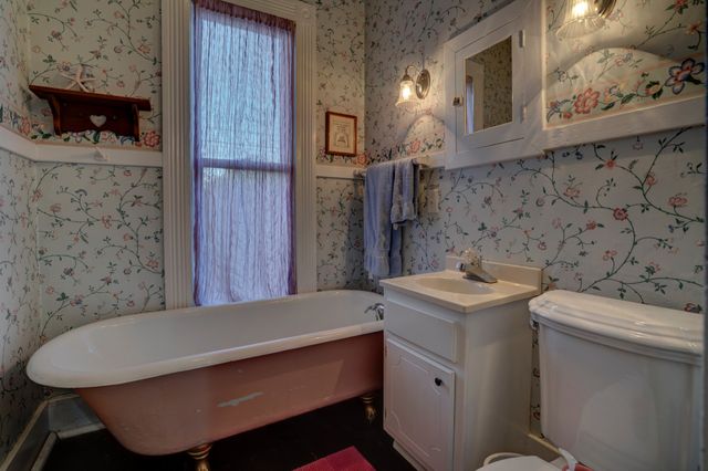 305 4th Ave, S, Franklin, TN 37064