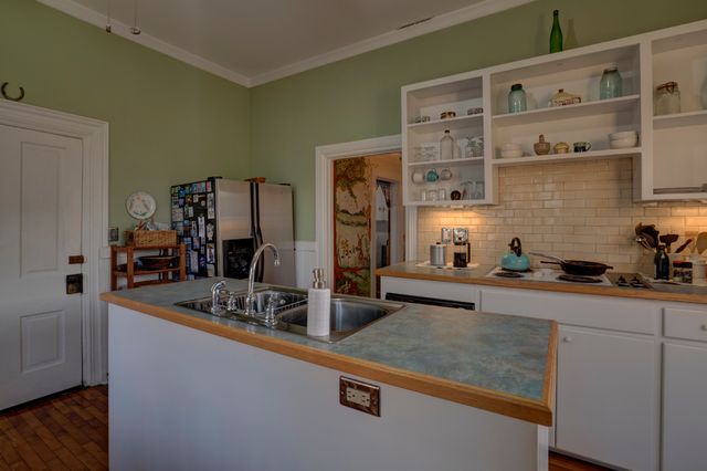 305 4th Ave, S, Franklin, TN 37064